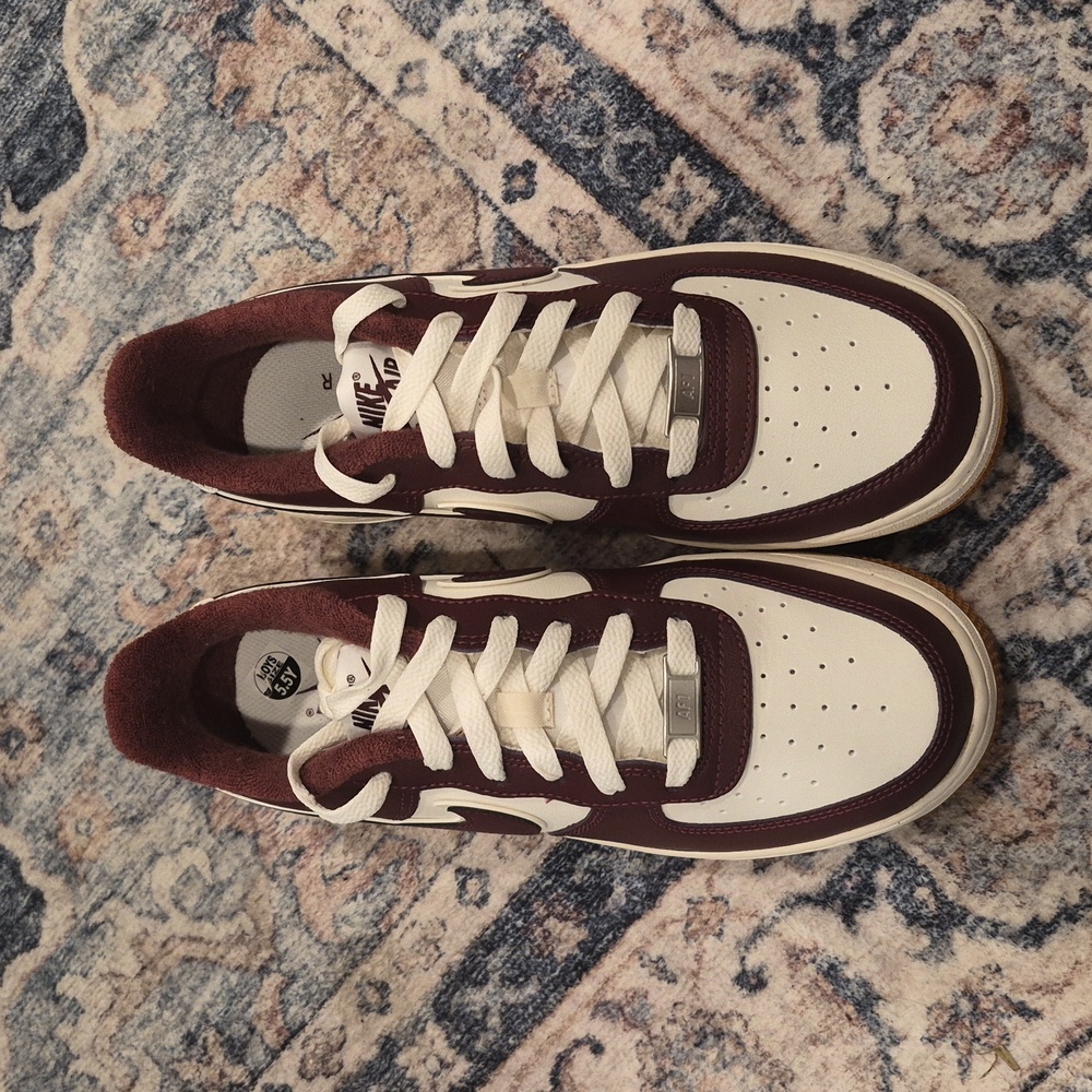 Nike Air Force 1 LV8 (GS) Sail/Night Maroon, 5.5/6 Youth, 7/7.5 Women's - Picture 11 of 16